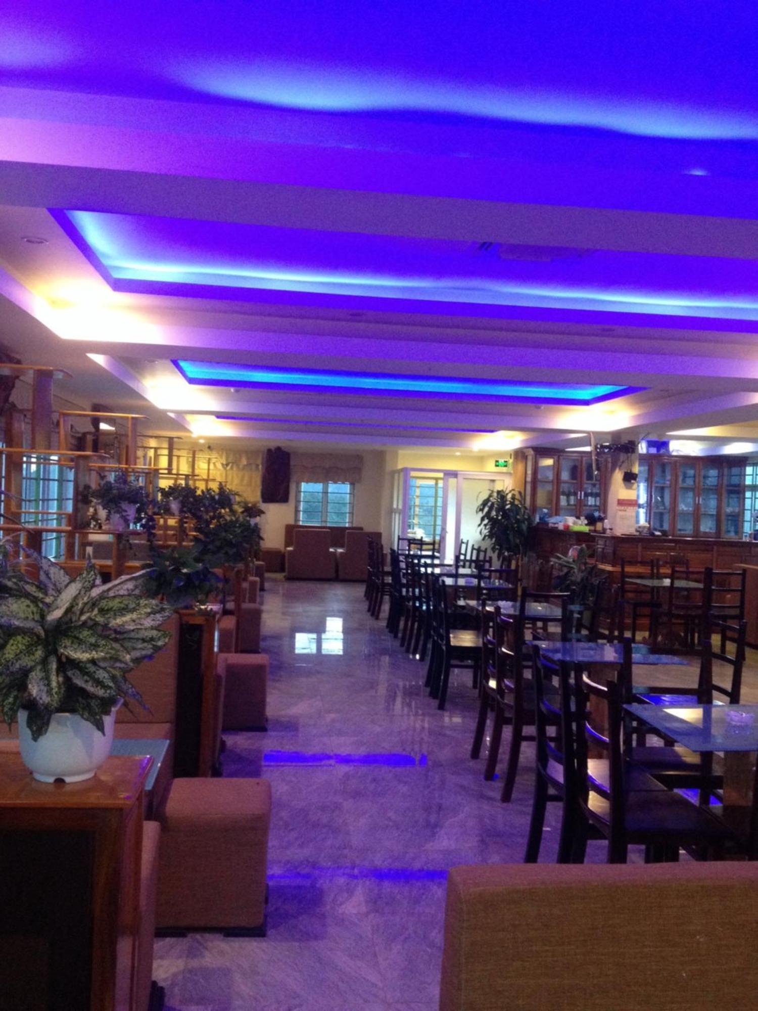 Khach San Green Khe Sanh Chau Lang Chanh Exterior photo